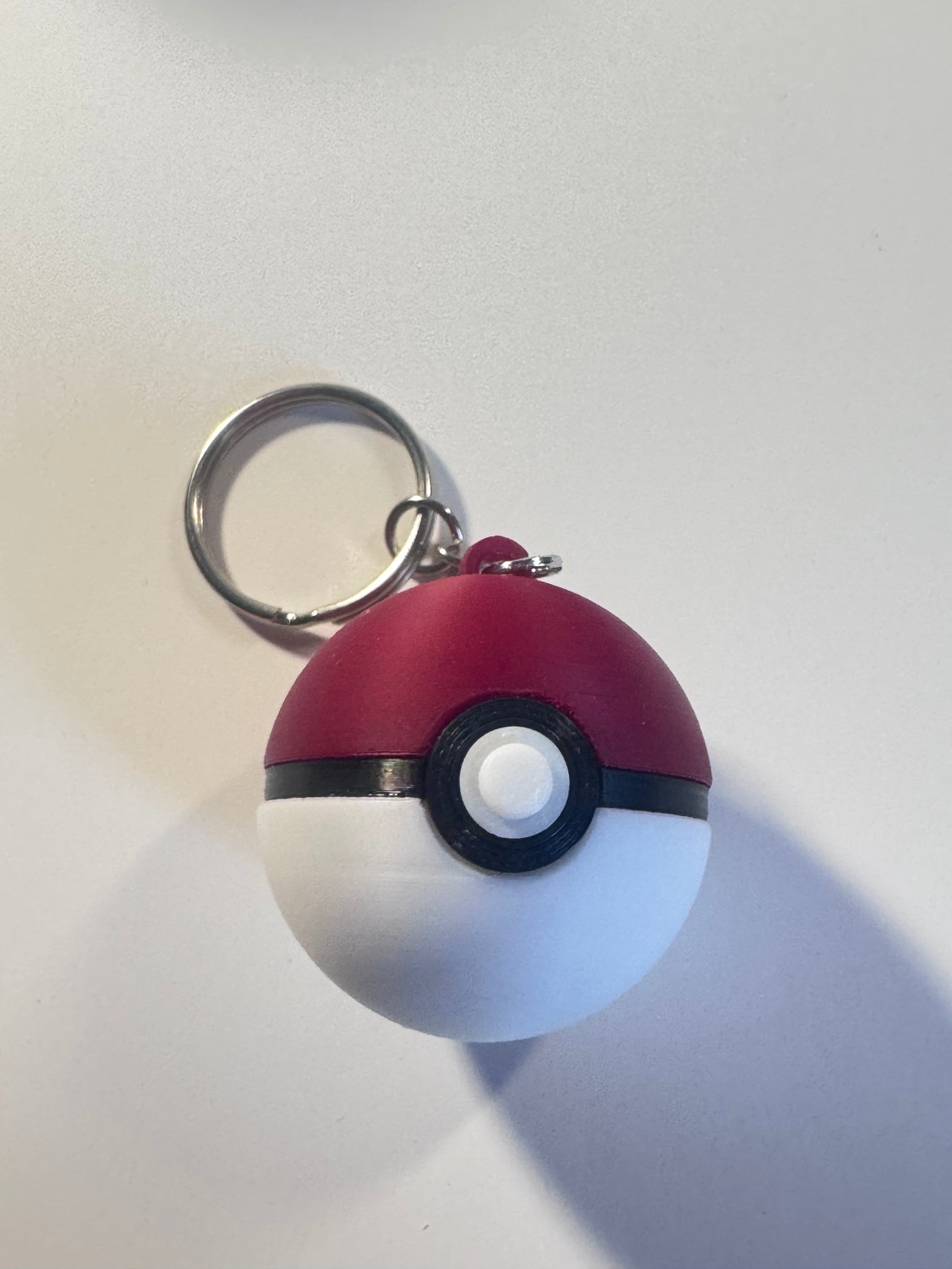 ⚡✨ Cute Poke Ball Keychain ✨⚡