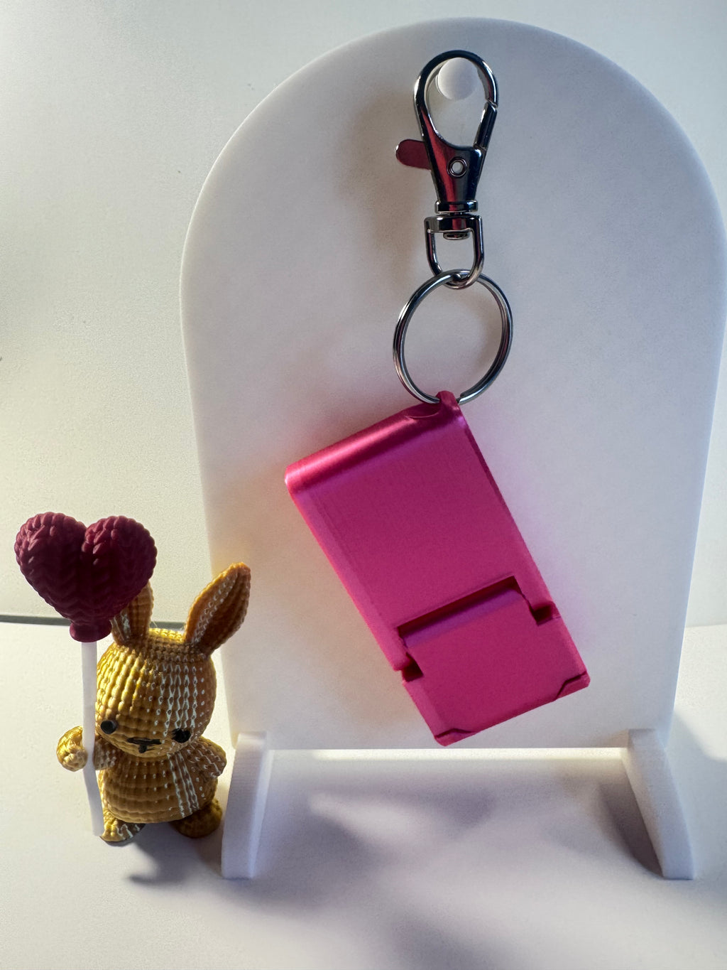 ✨Phone Stand Keychain | Hands-Free Viewing On The Go✨