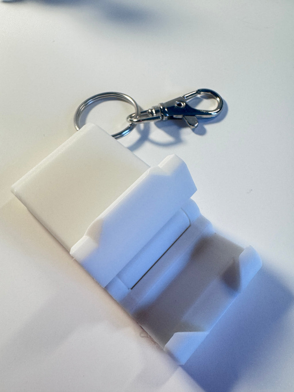✨Phone Stand Keychain | Hands-Free Viewing On The Go✨